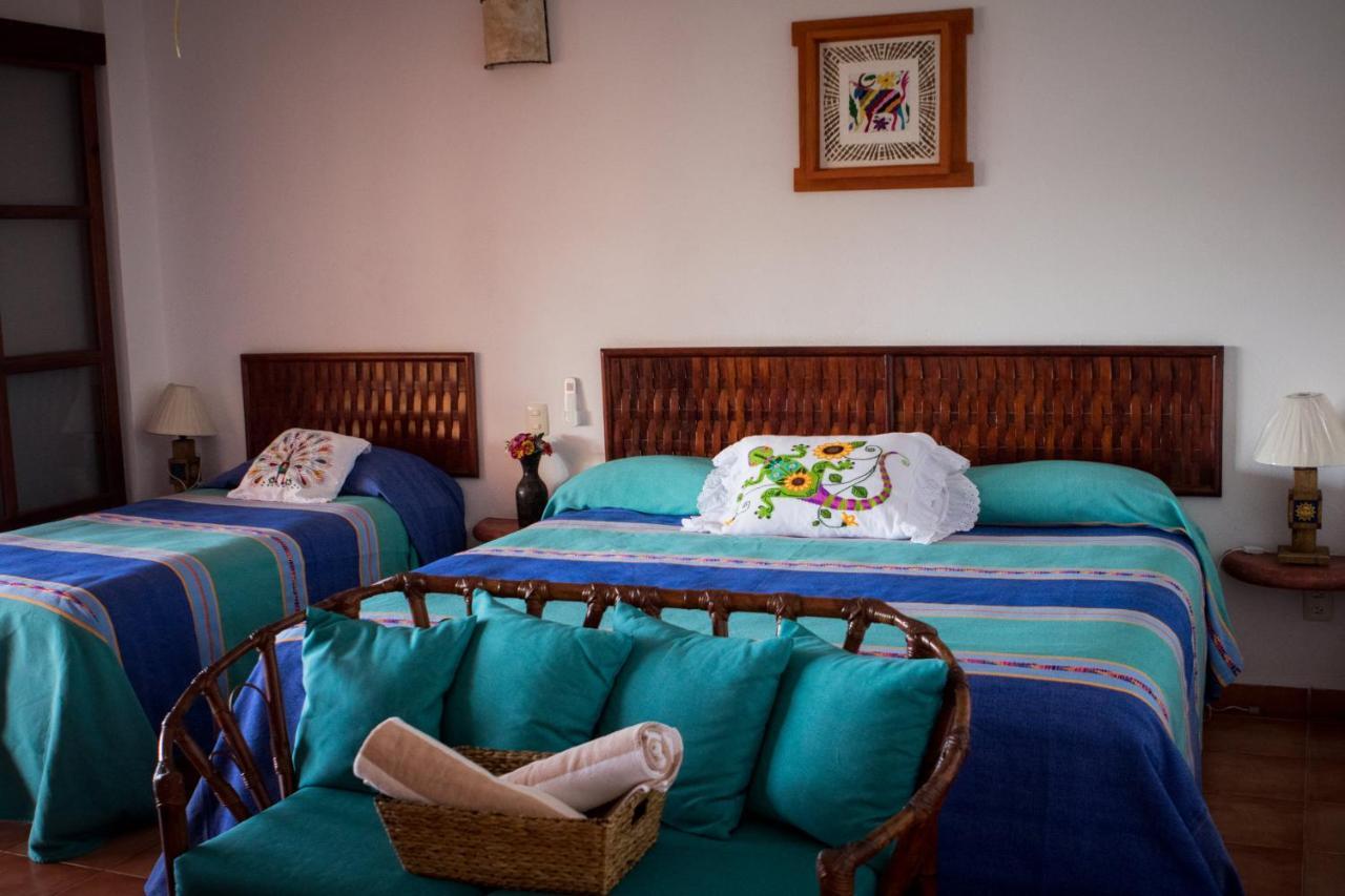 Casa Adriana Hotell Zihuatanejo Eksteriør bilde
