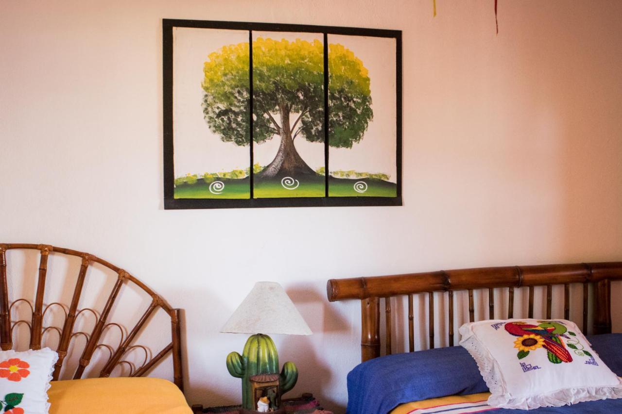 Casa Adriana Hotell Zihuatanejo Eksteriør bilde